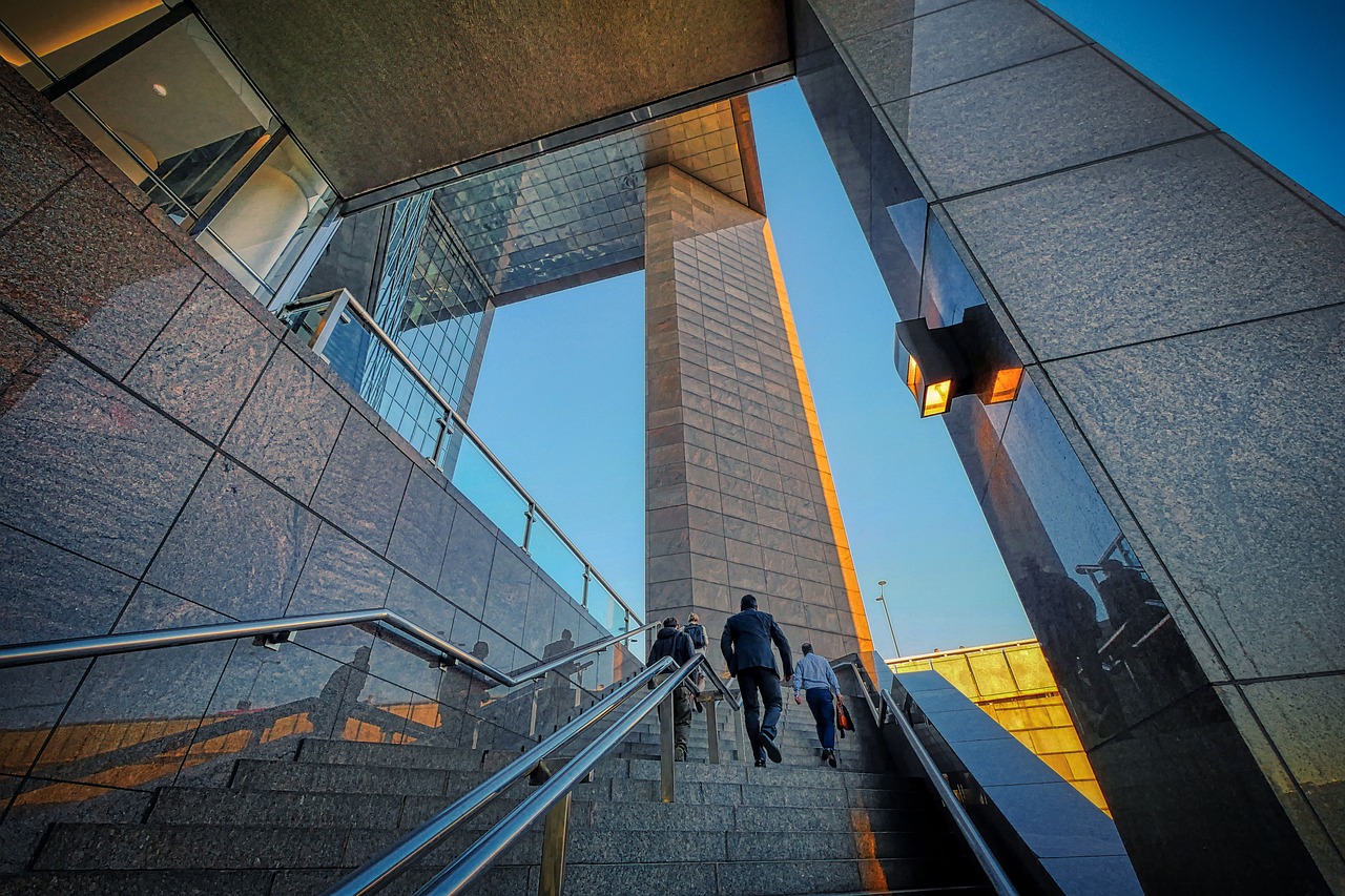 stairs, building, businessmen-6133971.jpg